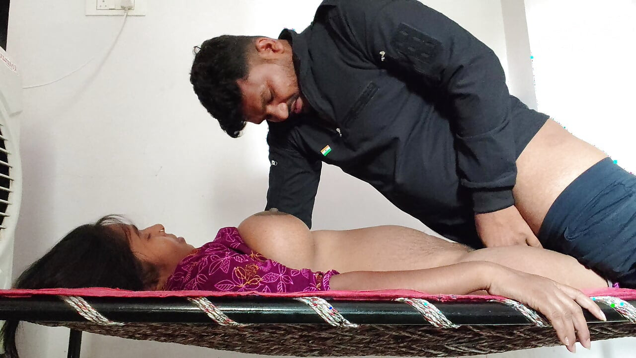 Gav ki ladki aaur pados ka ladka purane ghar me sex kar rahe he - desi girl xxx video hindi.