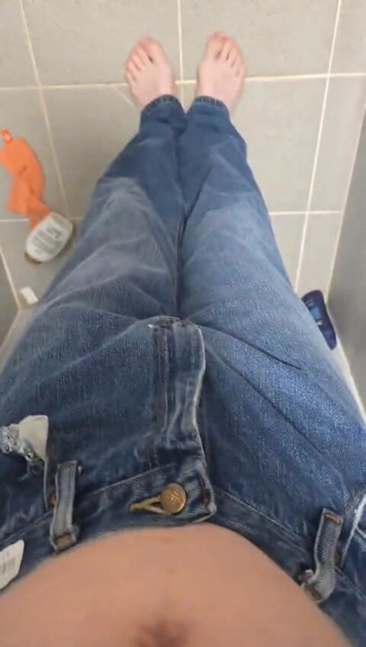 I Love Wetting My Jeans