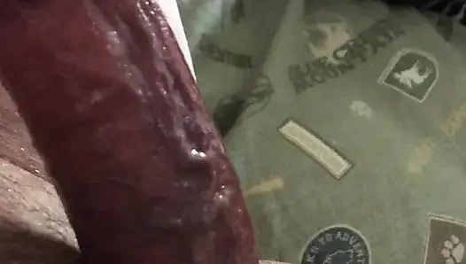 Sert yarağımla çalışıyorum