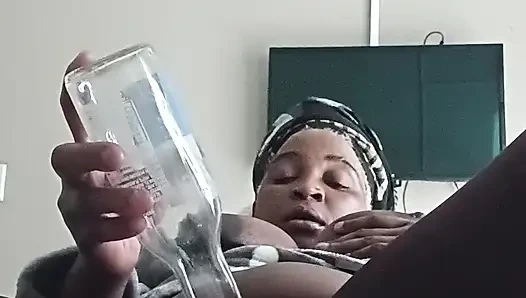 Tombul azgın üvey anne