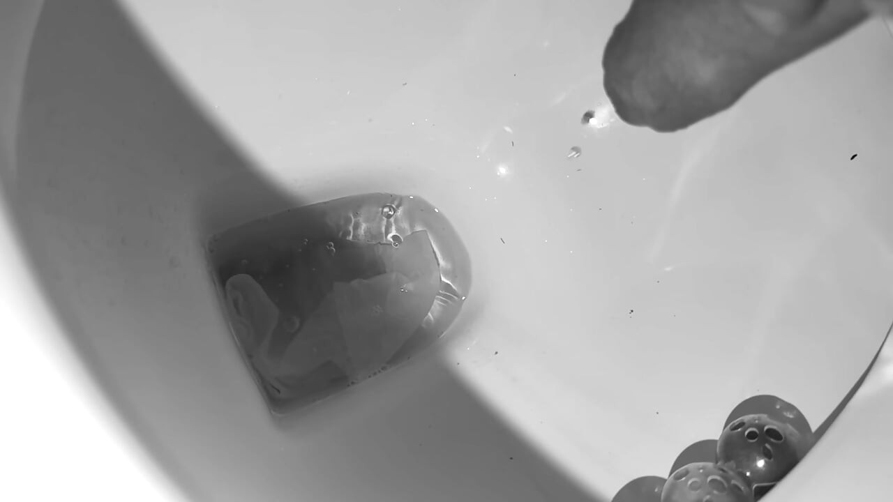 Super slow motion piss