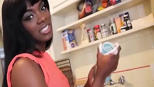 Sexy ebenholz ana foxx weißes schwanz-finish