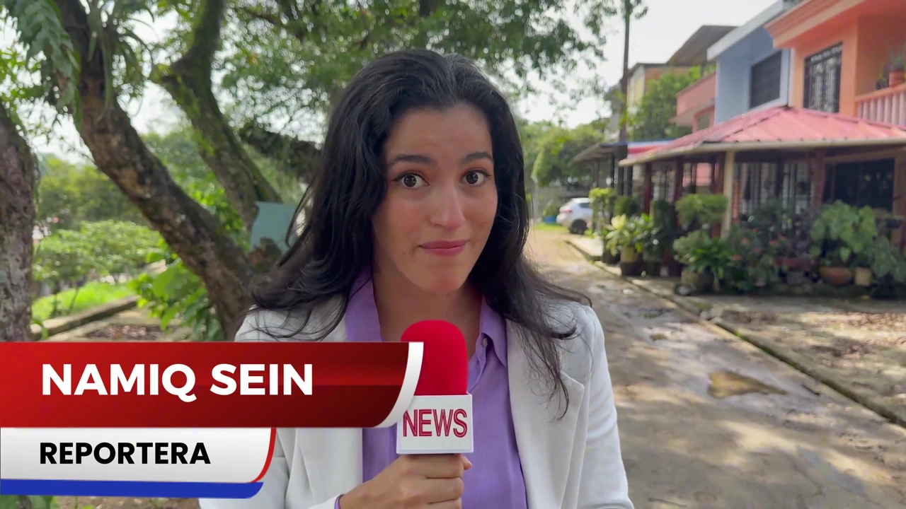 A Sexy Reporter Gets a Hard Fuck for Breaking the News!