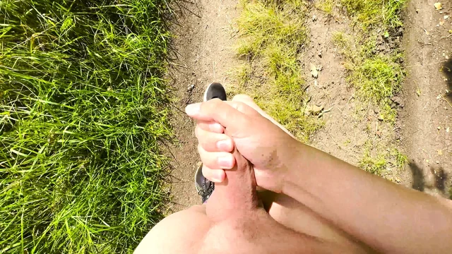 Teenager 18+ takes a naked break at the rest area