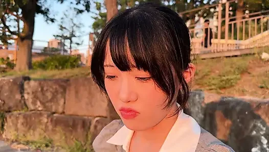 Miku (22), an undeveloped woman with zero dating experience and only male experience in P activities, a naked P activity woman [Confirmed to become a sex buddy → a girl]