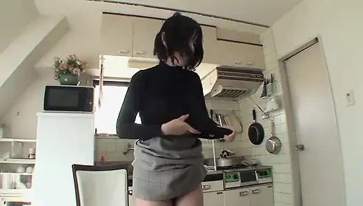 Dev meme uçlu Japon orta yaşlı seksi kadınlar - bölüm 01