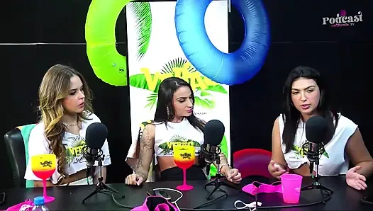 Pagode Da Ofensa - Ep. Summer California: Agnes, Clara Wellen and Monique Bertolini