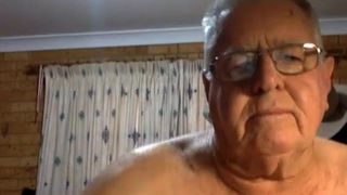 Abuelo cum en webcam