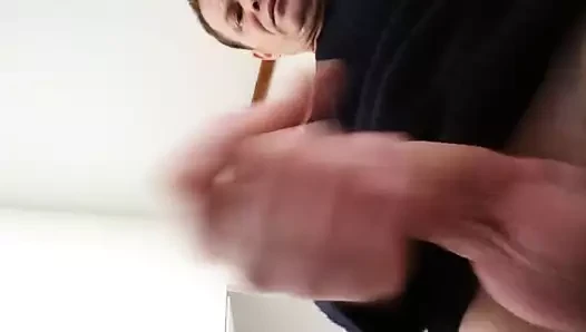 je me branle au travail