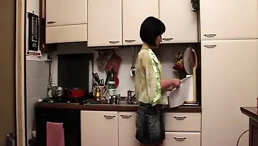 Tante sange ini dientot habis-habisan sampai dicrot di dalam