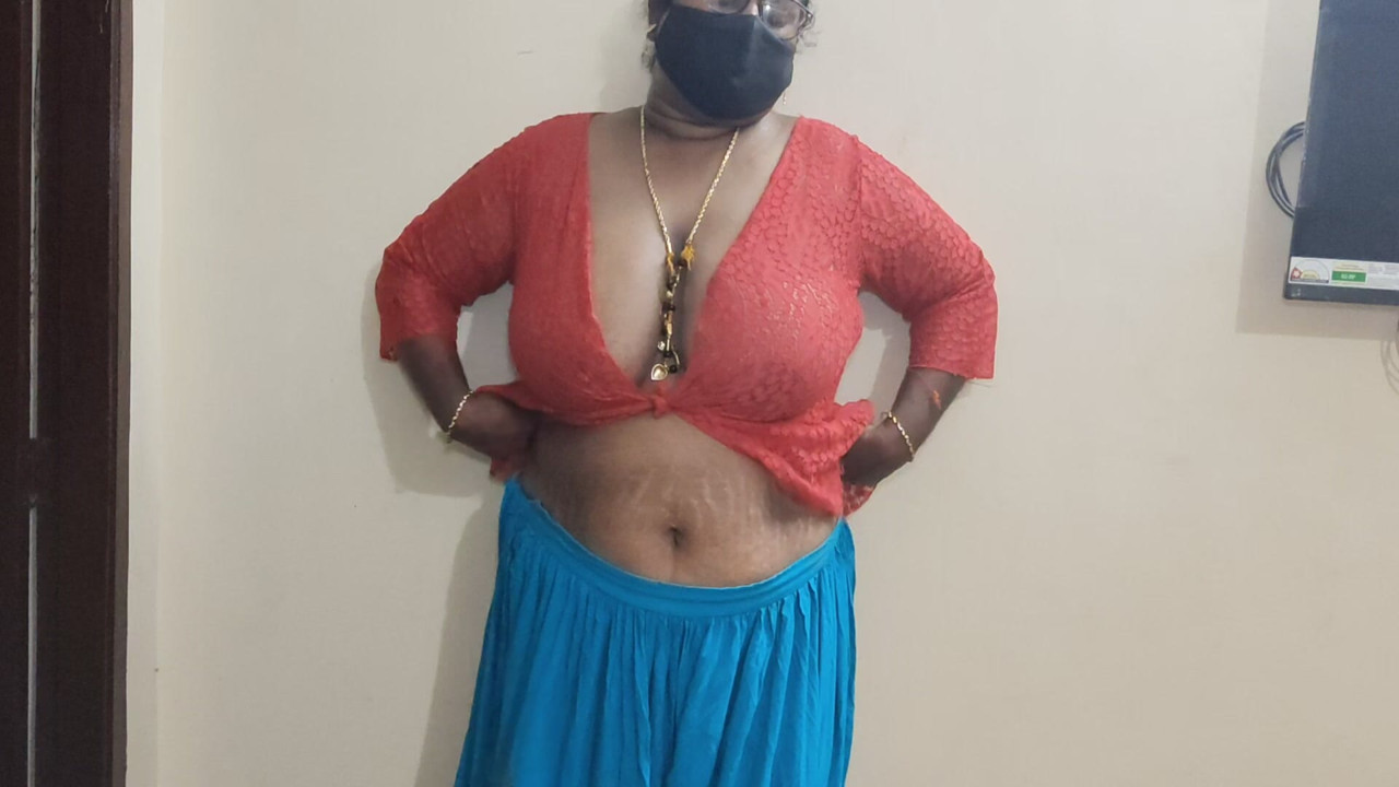Tamil Milf Aunty