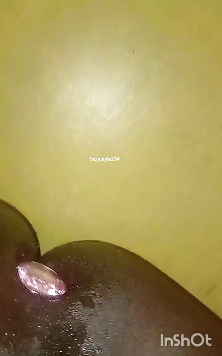 Training My Asshole to Take a Bigger Dick Using My New Butt Plug