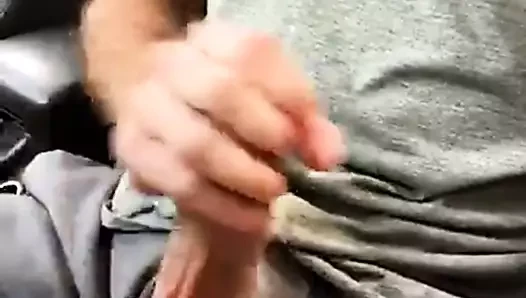 Büyük toplar ve kalın horoz!