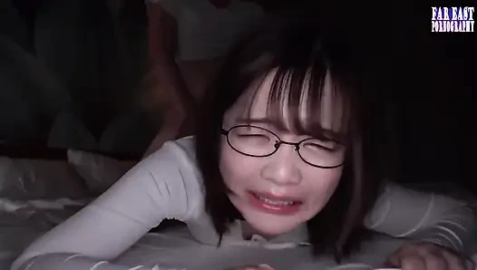 Презерватив-глотка блуждает, как дерзкая молодая красотка осушает каждую теплую каплю на улице, эпизод 4