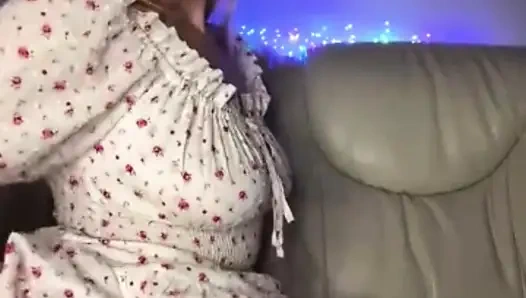 Jucielussie fingering anal and pussy