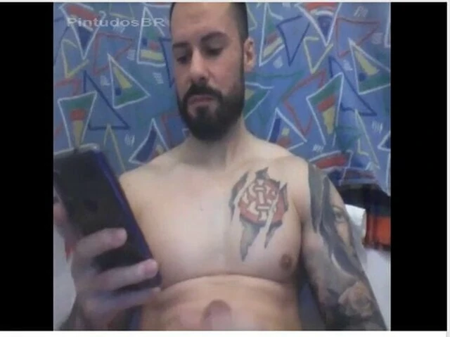 Branco dotado Tatuado