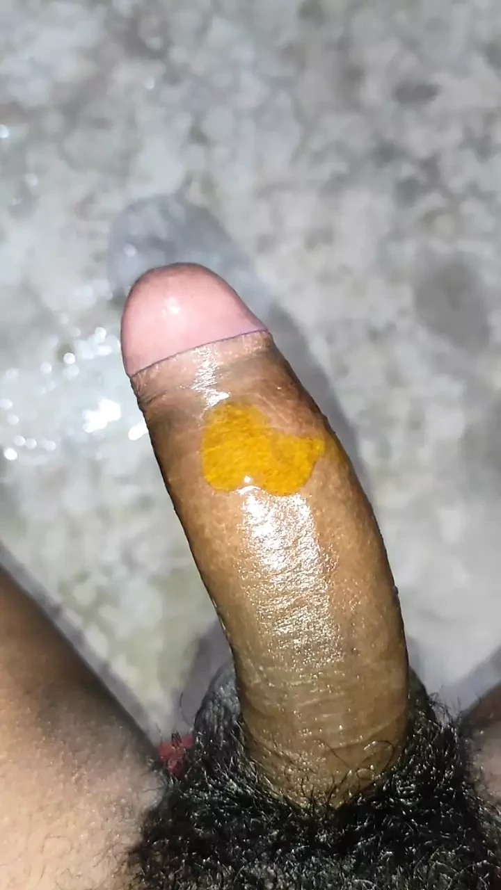 Asian Big uncut cock Cummings twice 💦