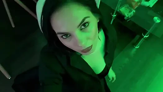 Bella Sexy Swallow All Cum