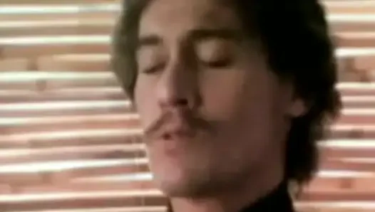 Jade Pussycat Classic Beauty