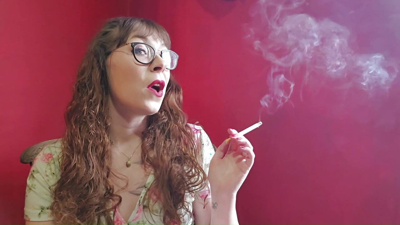 Would I date a non-smoker, and other smoking fetish questions answered