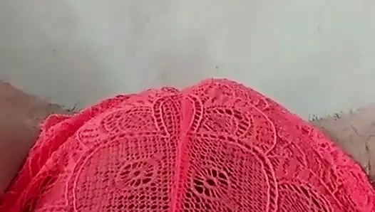 Wanita sange ini pengen kamu ngendus dan jilat memeknya yang ginnagg sampai menganga lebar