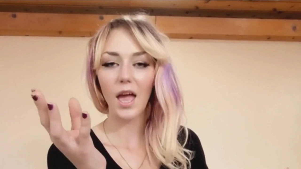 GODDESS BIGLY GRETCHA GIANTESS