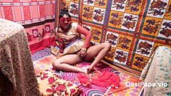 Sıcak Hint yenge becerdin - devar tarafından sari çok kaba seks