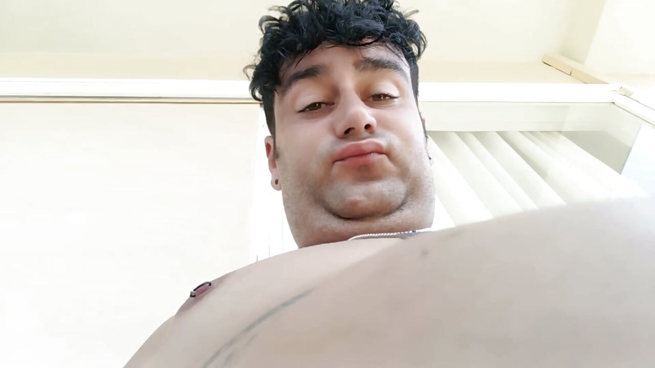 I Love My Fat Look - Double Chin, Big Breast and Big Belly