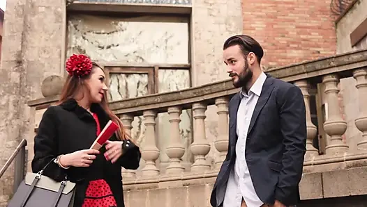 Polka Dot Rock Schätzchen Wird Im Wald Hart Gefickt