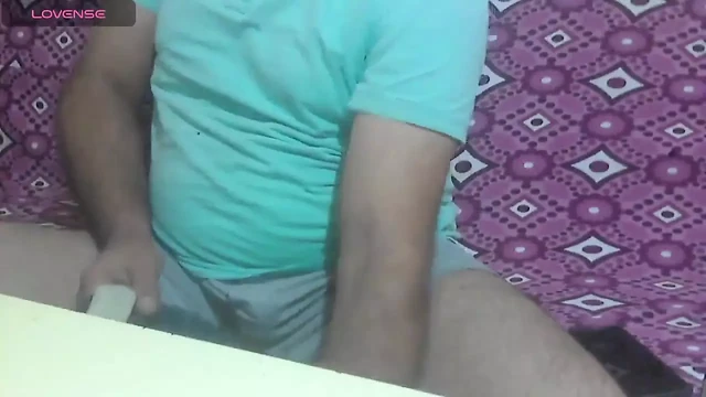 Masculine Turkish Daddy Is Back on Air