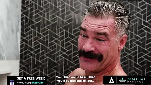 NURU MASSAGE - Tessa Thomas schließt sich auftragnehmer in der dusche für rutschigen hardcore-fick an