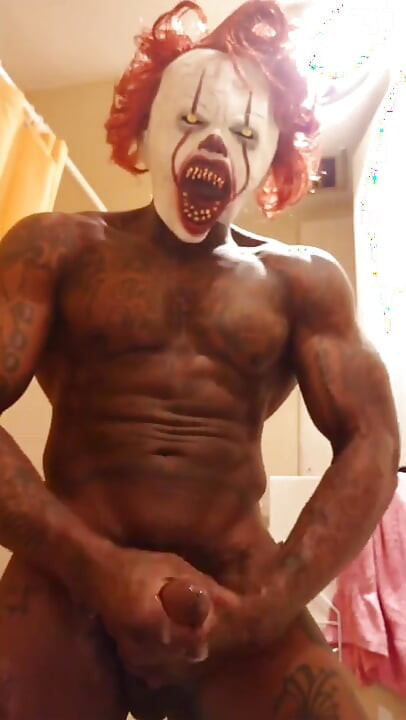 New Porn: BBC Worship Hallelujah Johnson (The Tears Of A Clown) Tall Dark Chocolate Muscles Tattoos Hairy BBC Hallelujah Johnson