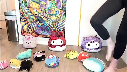Plushie Stomp - 16 metrelik oyuncak koleksiyonu