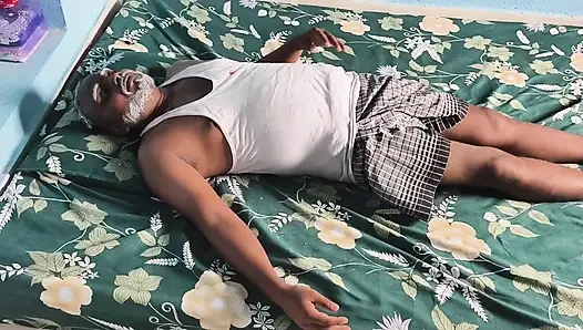 Old man affair with daughter-in -law, when his son was not at home, cum in mouth
