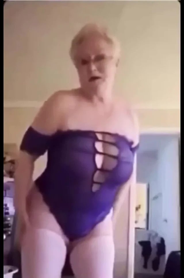 Sexy grany wants to be fucked