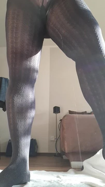 nylon piss