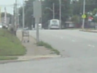 lincoln bus going through on Lincoln street and walnut