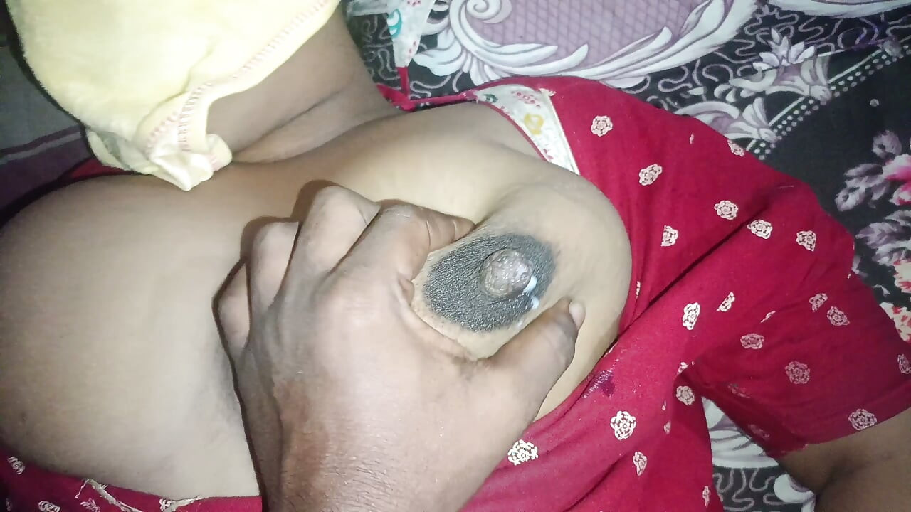 Didi ka nanand ka dudh nikal Diya daba daba kar aur Kiya chudai