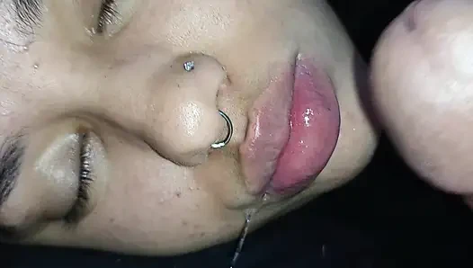 CREAMPIE IN THE MOUTH THIRSTY FOR CUM, SPURTING MILK FOR A BITCH