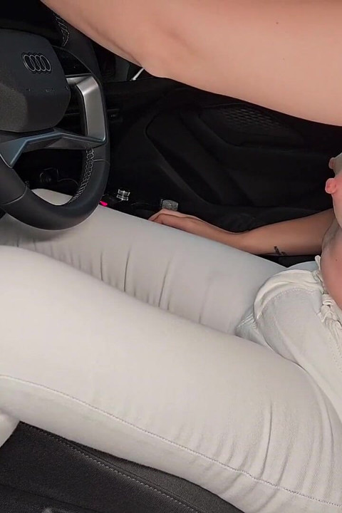 Car Cranking Pedal Pumping