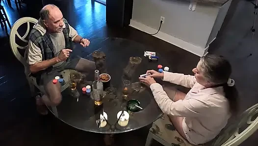 Amelies striptiz pokeri bölüm 1