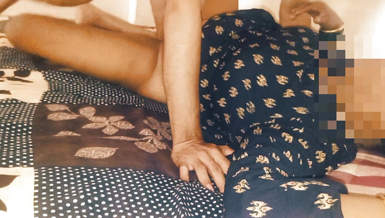 Real Village Bhabhi Doggy Style Hard Fuck by Devar Ahd Gets Oiled Massage. Desi Bhabhi Ki Chudai.