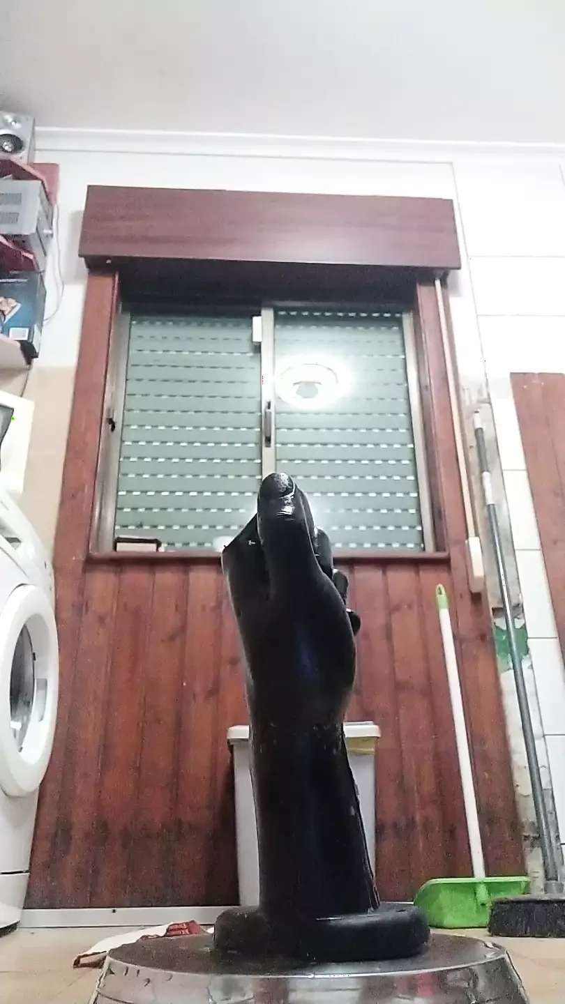 Fisting s novou hračkou