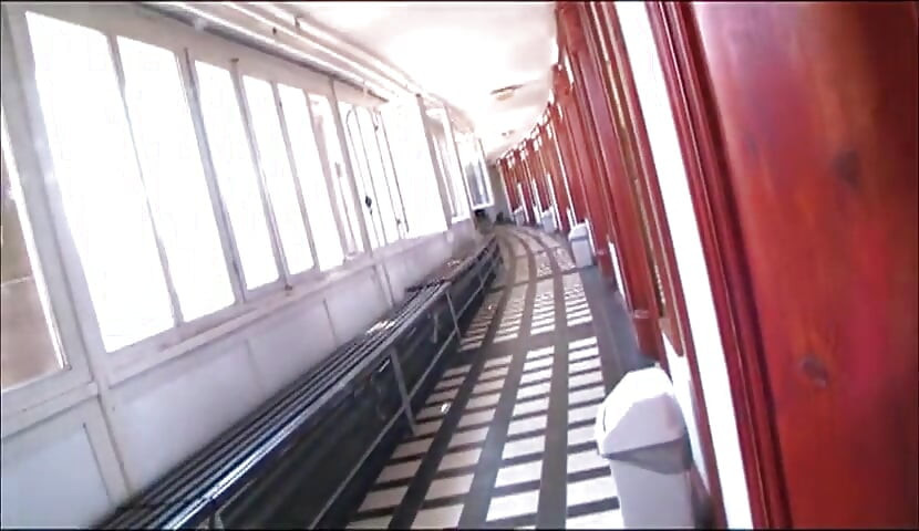 Amateur pretty brunette big dick sucking