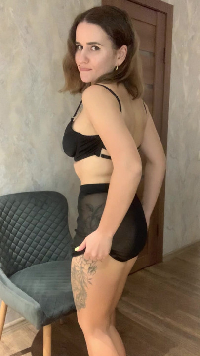 I'd be happy if you undressed me.