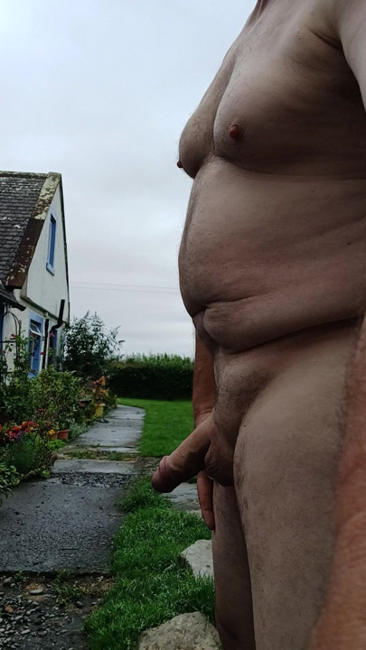 Outdoor stroking and tension relief