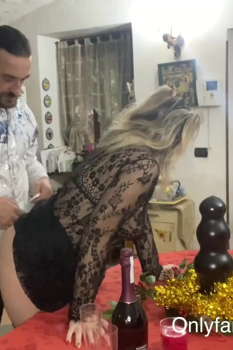 Let's prepare the New Year's dinner