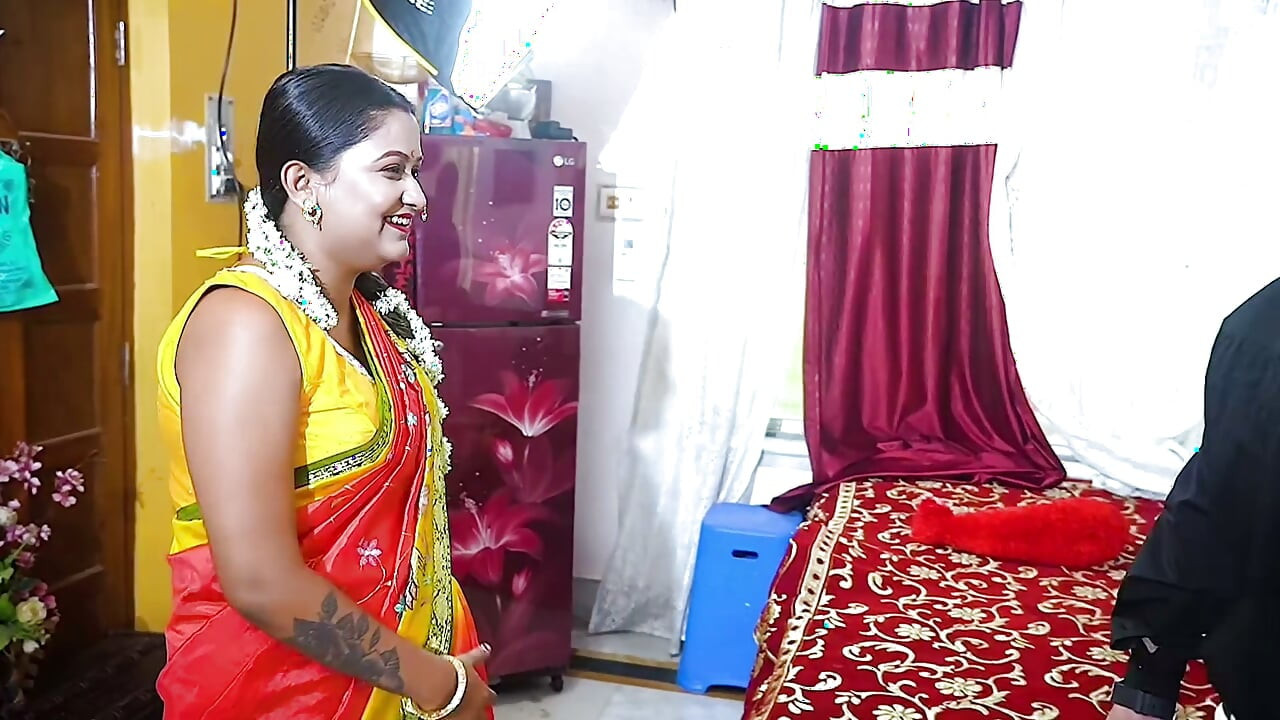 Bhabhi ki soteli behen ko gand me hath daal ke josh jga diya