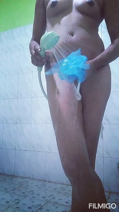 Shaving my pussy