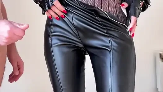 Adeline Murphy receives a cumshot on her leather ass after a fuck in bik...